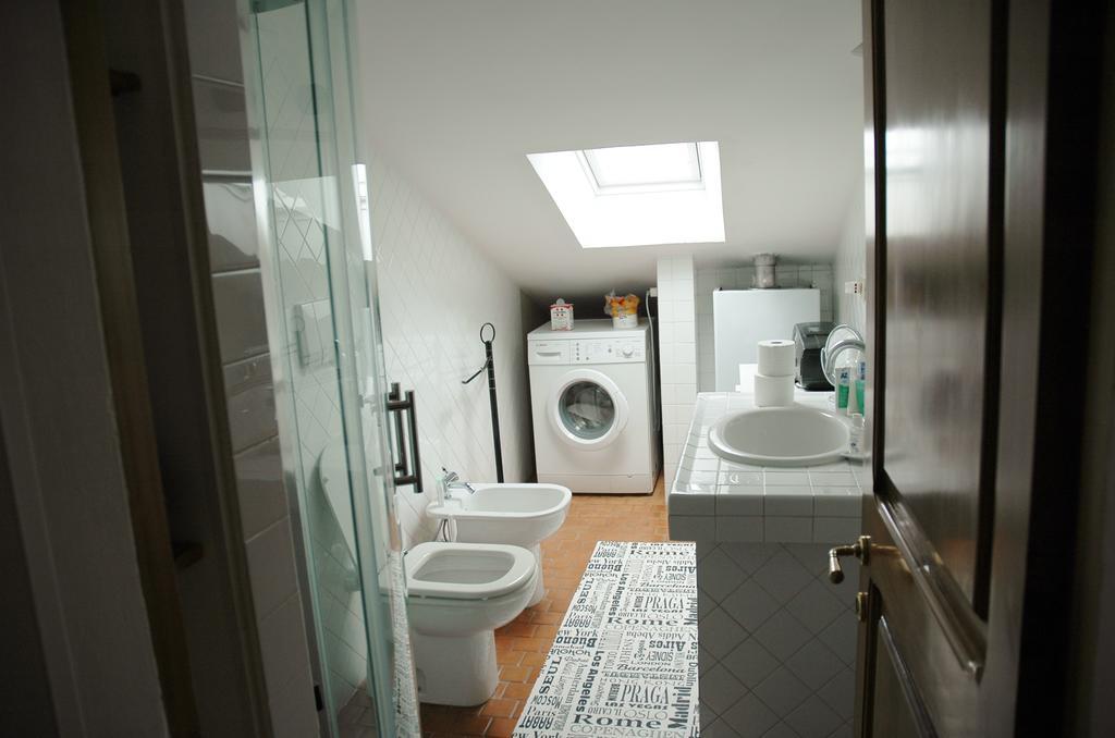 Camere Sotto Le Stelle อุมแบร์ทิเดอ ห้อง รูปภาพ