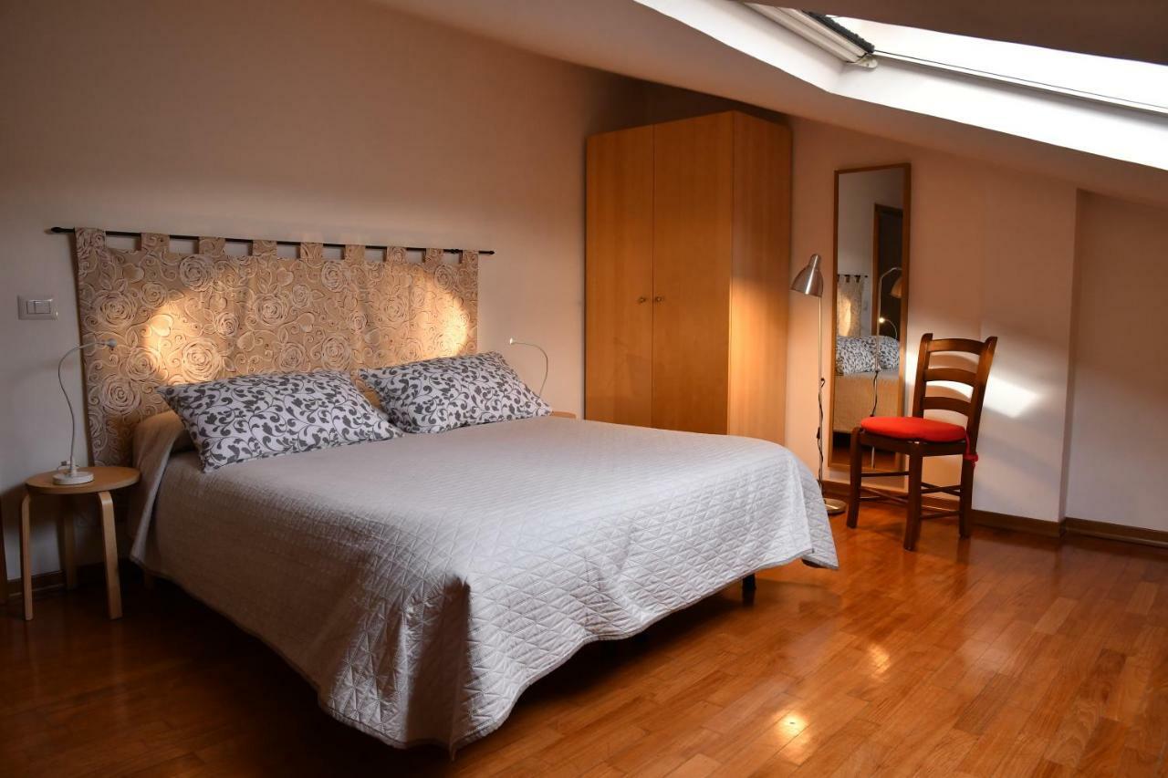 Camere Sotto Le Stelle อุมแบร์ทิเดอ ภายนอก รูปภาพ